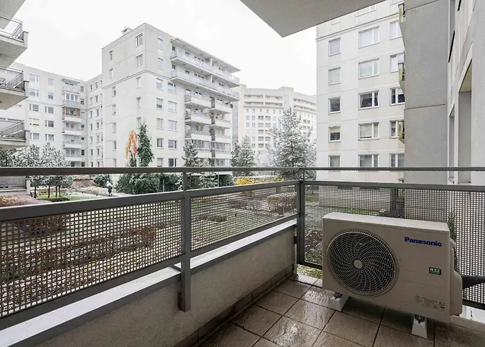 Maple Tree Premium Mokotow Apartment